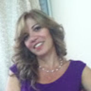 Meet your Posher, Ariela